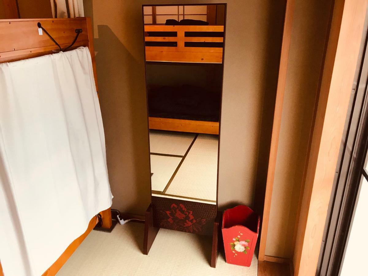 Ropeway St. Guesthouse Matsuyama  Eksteriør billede