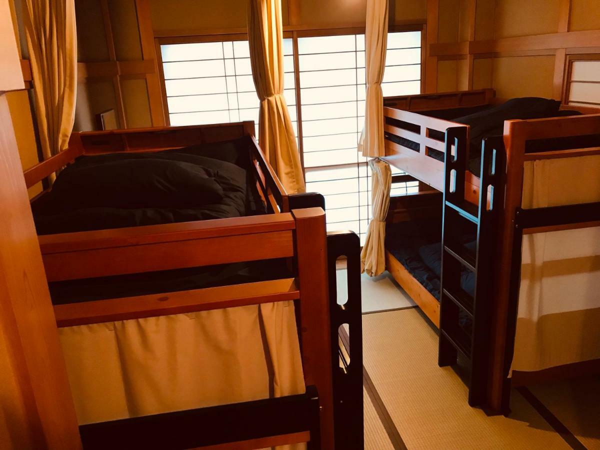 Ropeway St. Guesthouse Matsuyama  Eksteriør billede